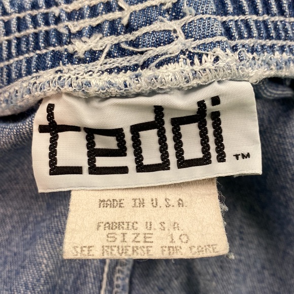 Vintage Teddi elastic waistband mom shorts - Picture 5 of 5